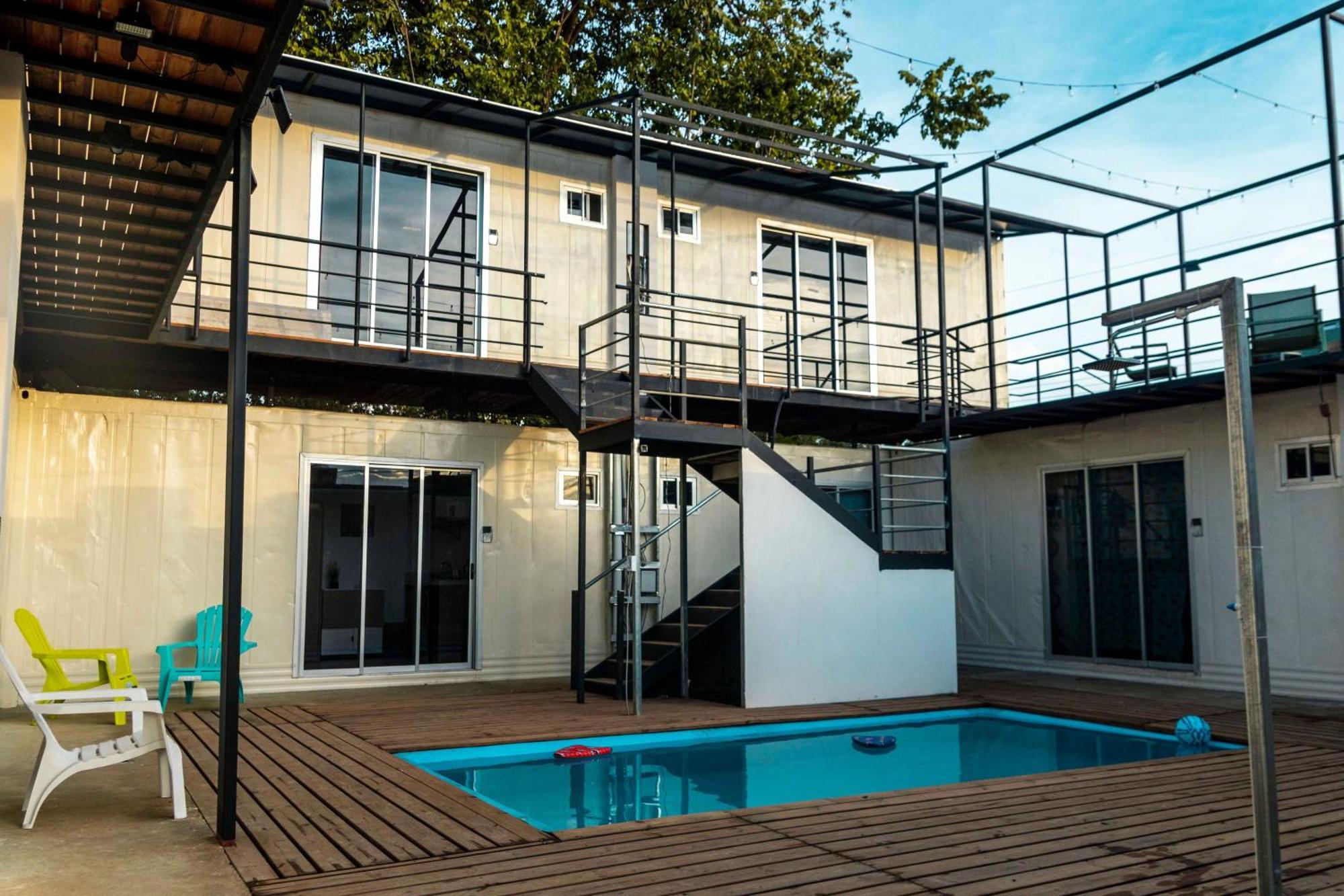 Emi'S Place Container Living Uvita Ngoại thất bức ảnh