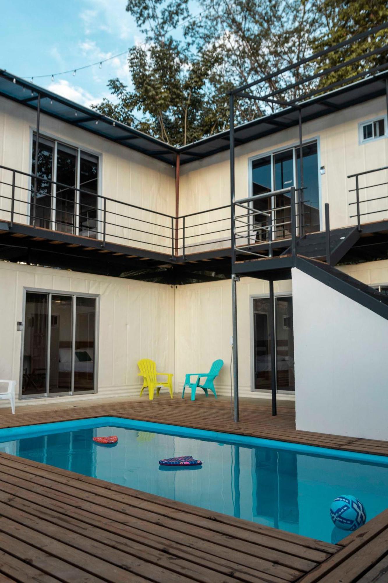 Emi'S Place Container Living Uvita Ngoại thất bức ảnh